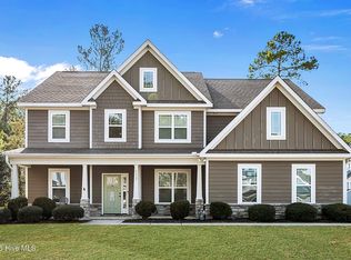 433 Canvasback Ln, Sneads Ferry, NC 28460