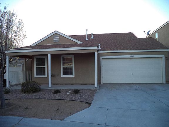 2nd image of 10719 Pueblo Pl NW