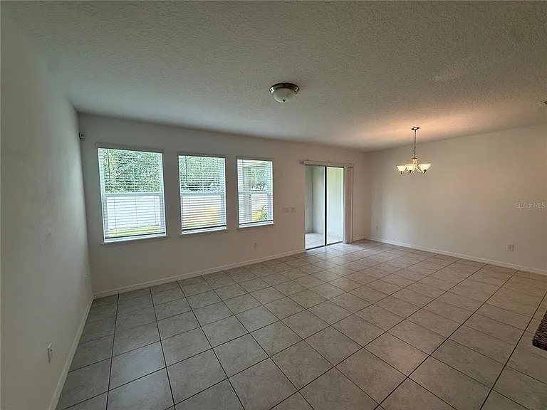 15025 Willow Arbor Cir — Photo 3