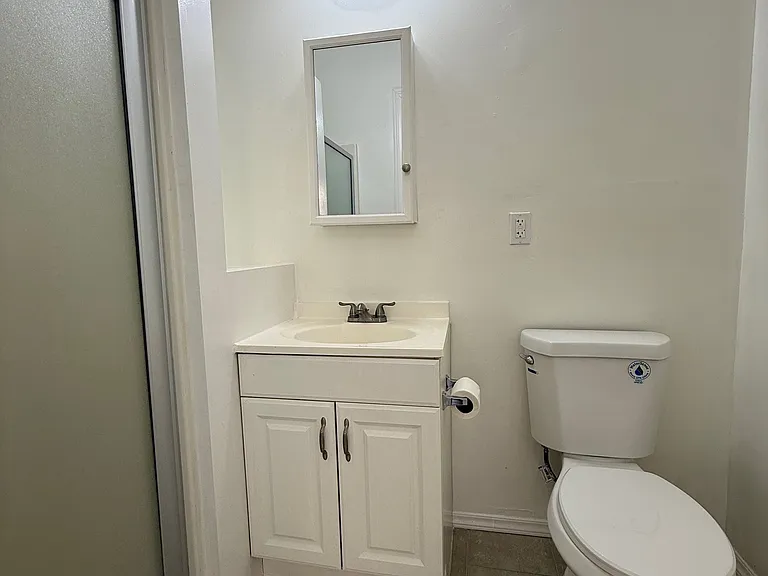8669 Cypress Ave — Photo 8