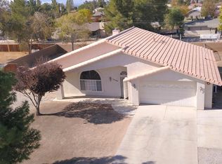 14366 Boche Rd, Apple Valley, CA 92307