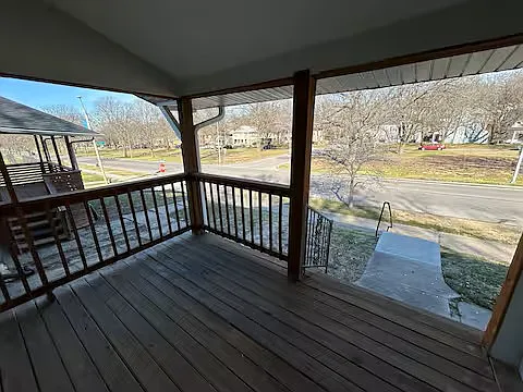 Front deck