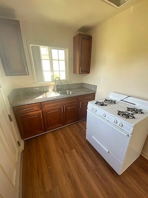 Floor plan 1 Bedroom. 1 Bathroom. 0 Half