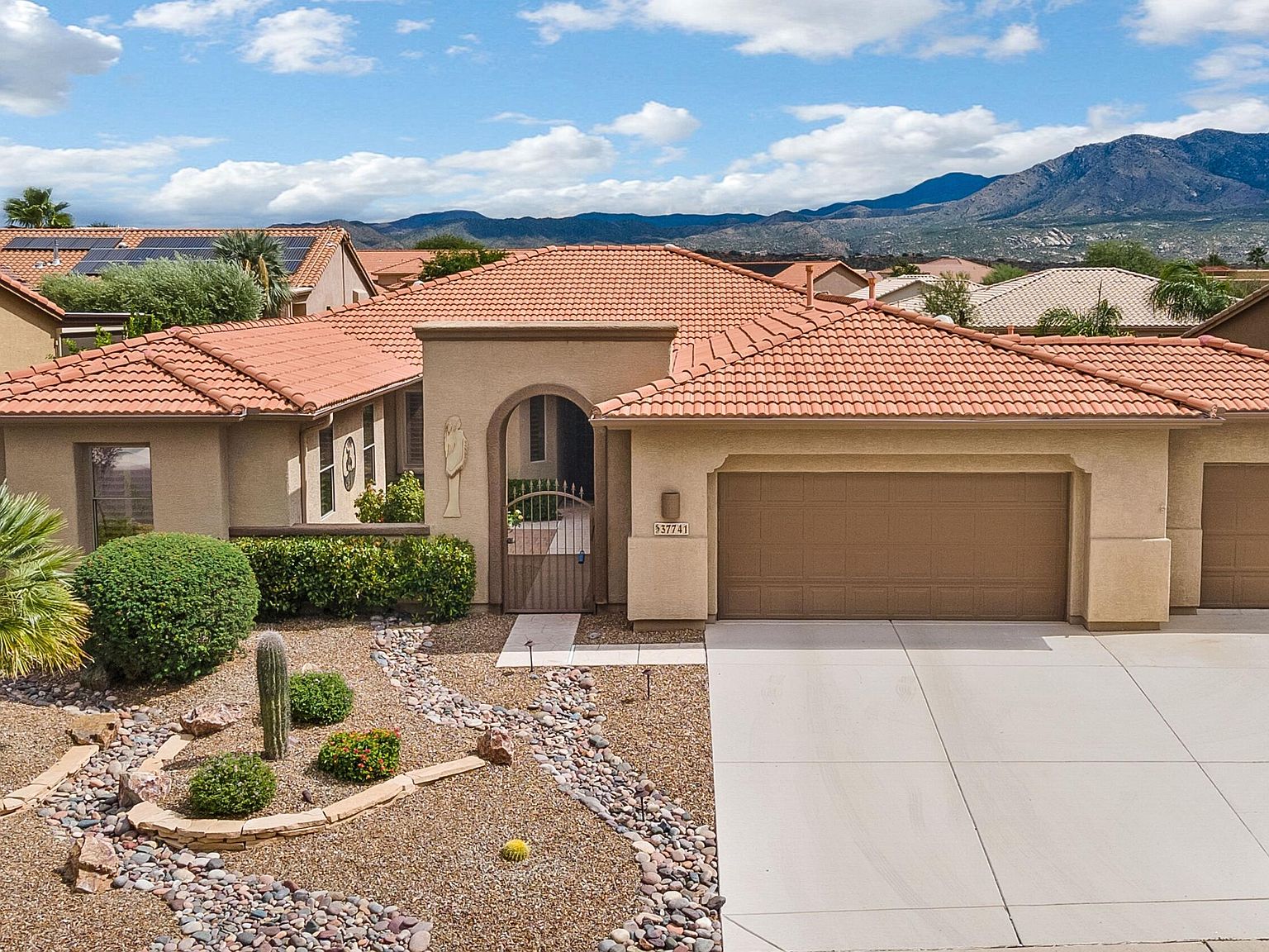 37741 S Hill Side Dr