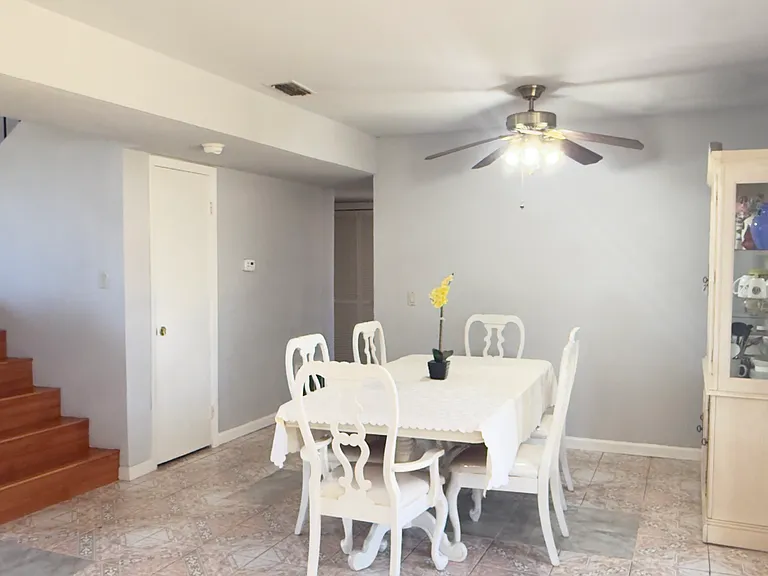 4873 Tomasini Way — Photo 5