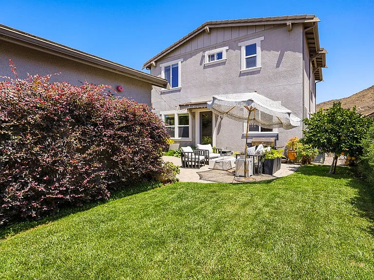 463 Junipero Way — Photo 13