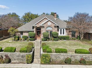 1213 Stonewall St, Garland, TX 75043