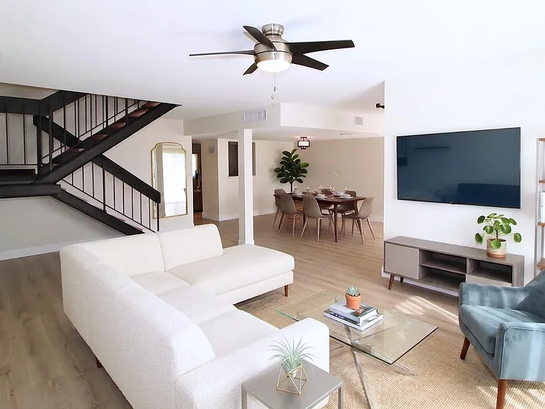 7921 E San Miguel Ave #1 — Photo 1