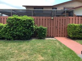4217 N Landar Dr, Lake Worth, FL 33463