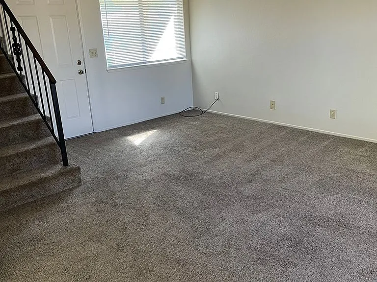 1057 Diablo Ave — Photo 4