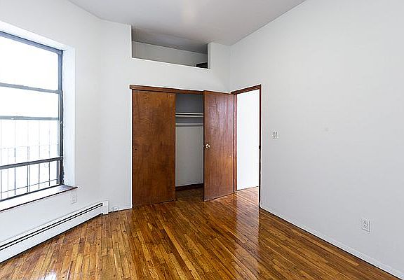 5th image of 3 W 102nd St APT 5B
