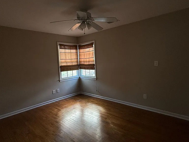 524B Wakefield Dr — Photo 12