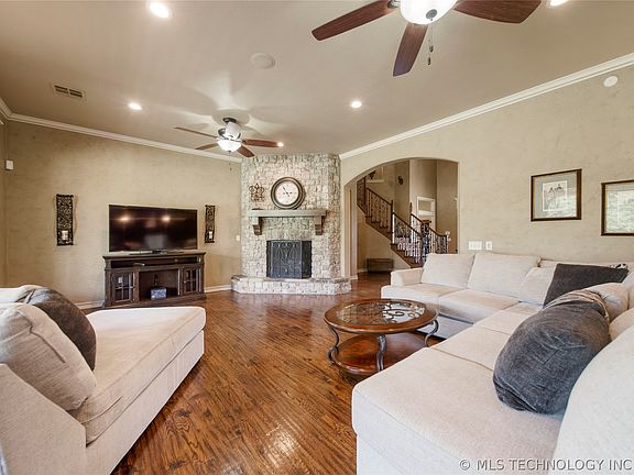 5th image of 7209 S 288th East Ave