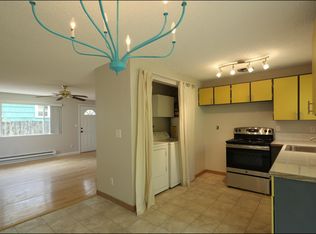 6924-6926 SE Mitchell St, Portland, OR 97206