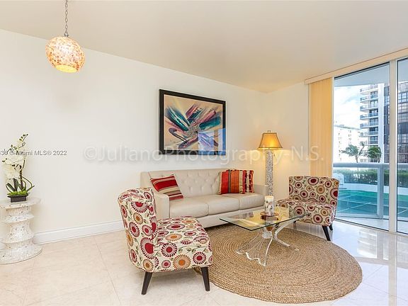 3rd image of 6365 Collins Ave APT 809