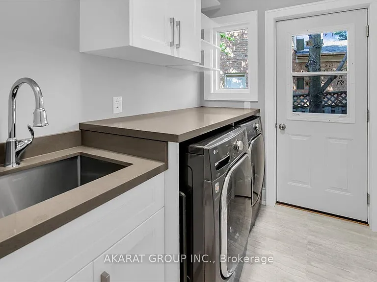 1274 Kings College Dr — Photo 20