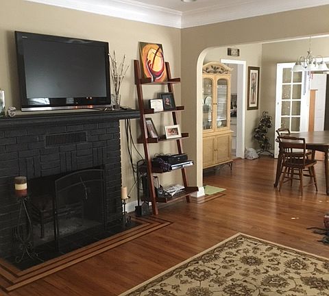 2nd image of 407 Columbia Dr