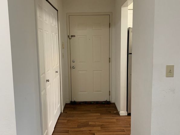 125 Fieldcrest St APT 301
