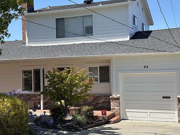 2nd image of 24 Hilltop Dr