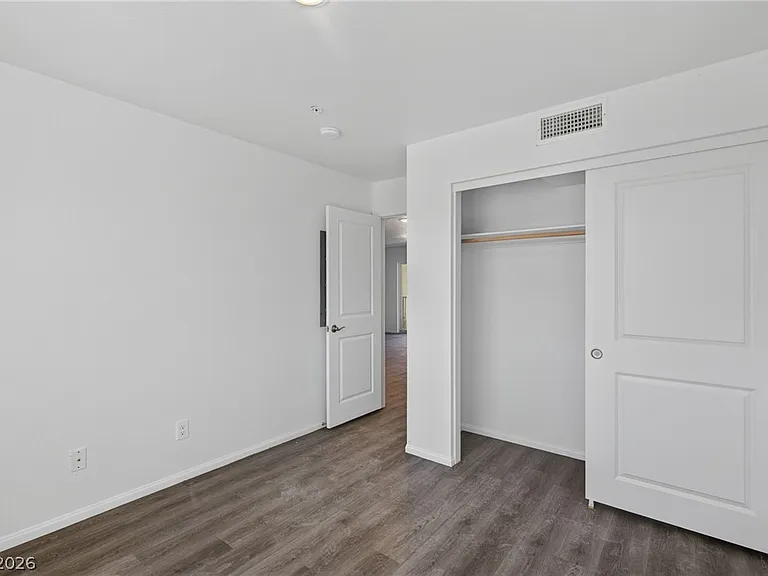 2301 Seco Adobe Cir #204 — Photo 12