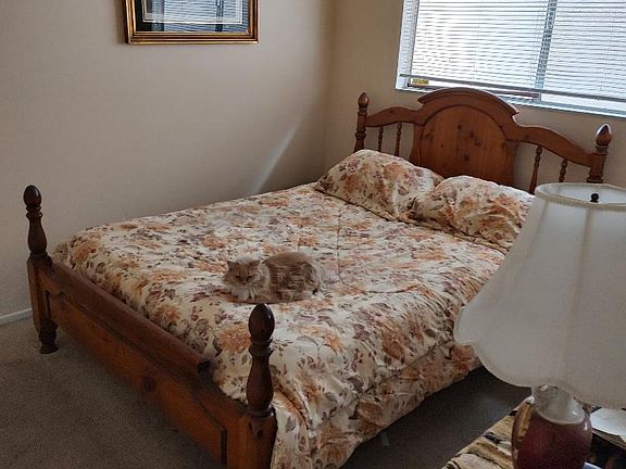 5th image of 3021 Topaz St
