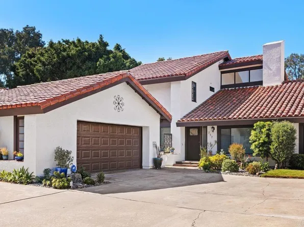 737 Camino Catalina, Solana Beach, CA 92075