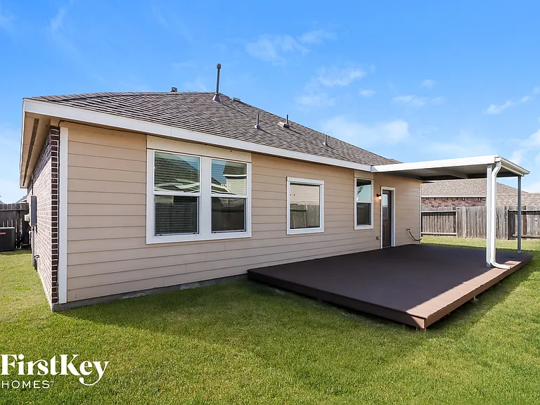 8330 Hampton Bay Dr — Photo 14