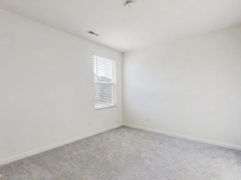 13107 Harpy Eagle Ct — Photo 37