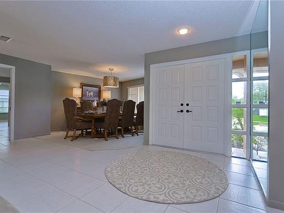 2nd image of 13911 Middle Park Dr