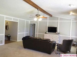 5712 East Ct, Bartlesville, OK 74006