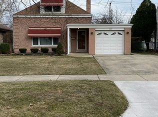 1805 S Vine Ave, Park Ridge, IL 60068