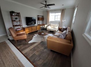 61 Winthrop Rd, Edison, NJ 08817