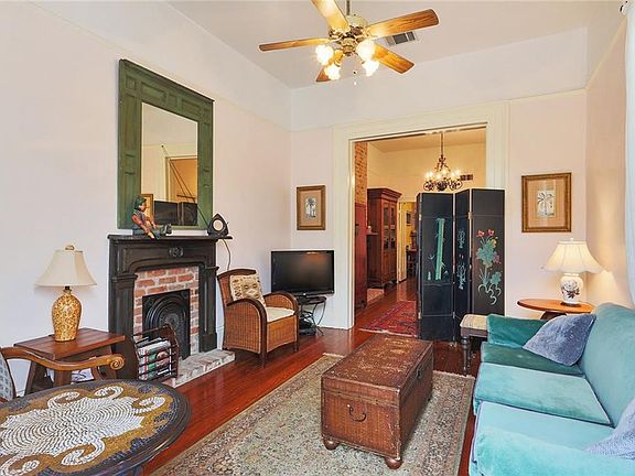 2nd image of 5608 Camp St #10