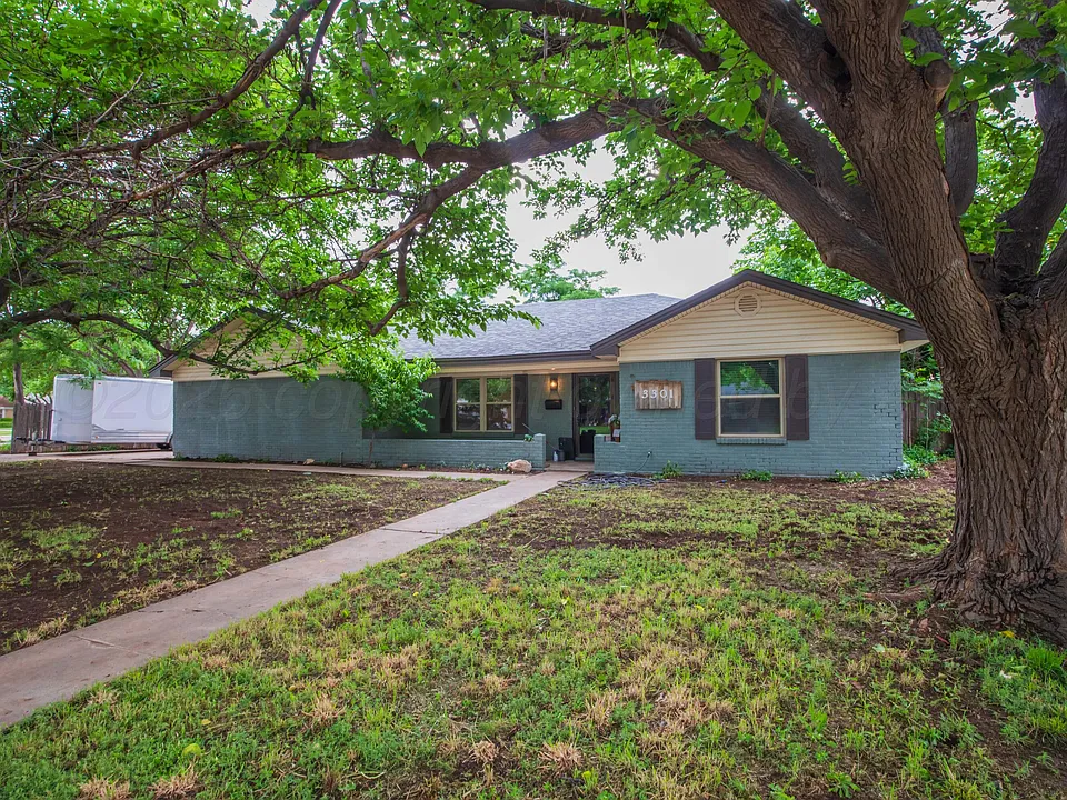 3301 Palmetto Trl