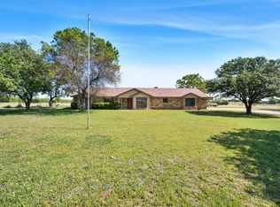 553 Lonesome Dove, China Spring, TX 76633