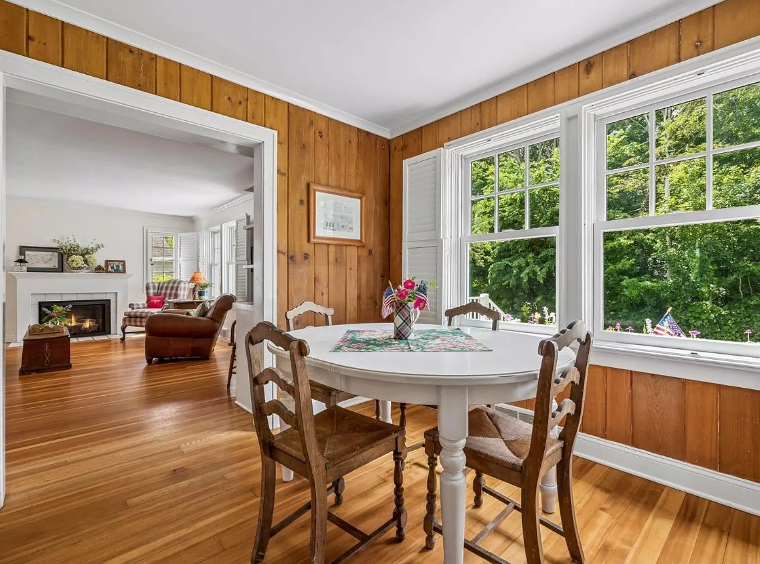 2 bed, 1.5 bath, 1310 sqft, $3,500 — Photo 3