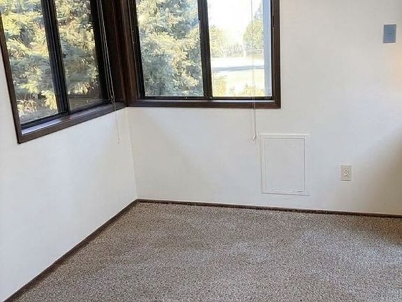 4th image of 1720 SE Main St #1-11