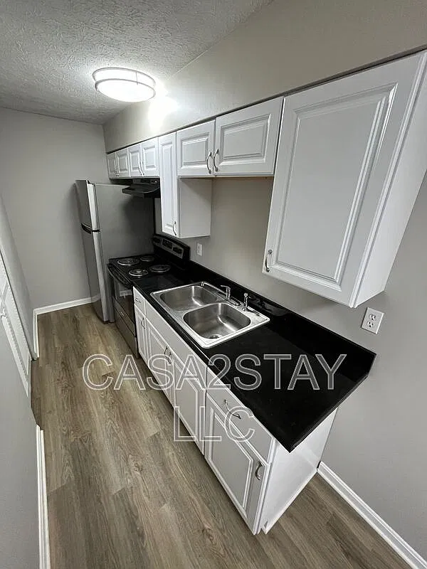 1 bed, 1.0 bath, $675 — Photo 3