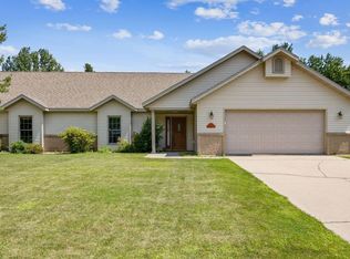 206 5th St NW, Little Falls, MN 56345