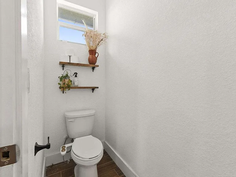 601 SW South Quick Cir #601 — Photo 15