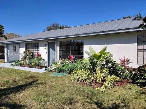 841 NW Riverside Dr, Port Saint Lucie, FL 34983