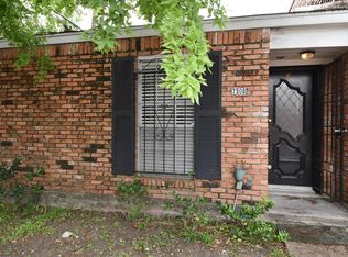 7500 West Loop S APT D, Bellaire, TX 77401