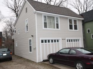 909 Village St, Kalamazoo, MI
