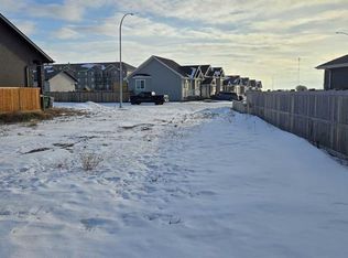 4719 16th St, Lloydminster, SK S9V 2K9