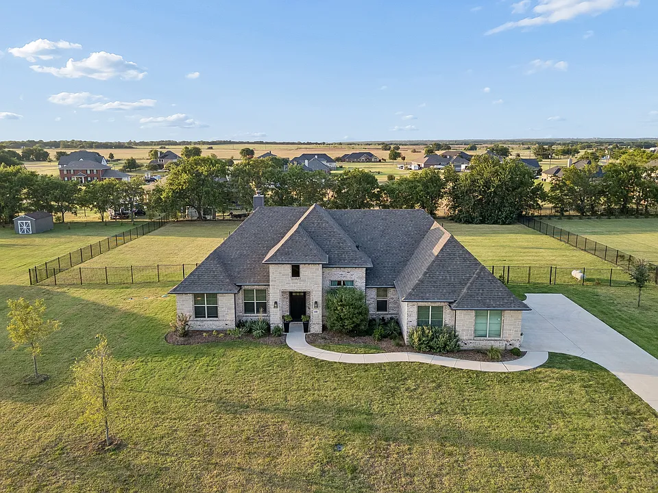330 Waterview Dr