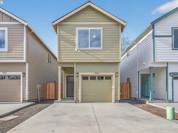 9263 E Burnside St, Portland, OR 97216