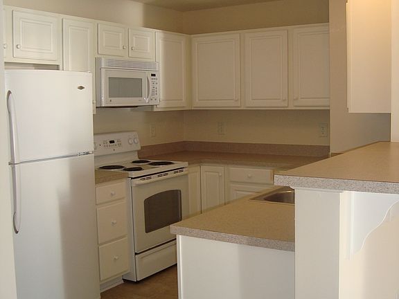 4th image of 4325 Cedarcroft Ct APT 1A