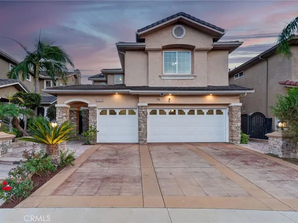 20800 Campania Ln, Northridge, CA 91326