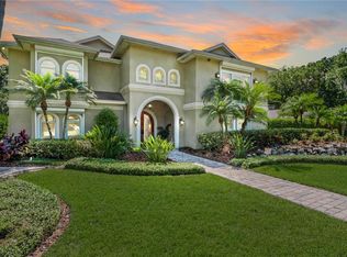 13309 Meadowwood Ct, Tampa, FL 33618