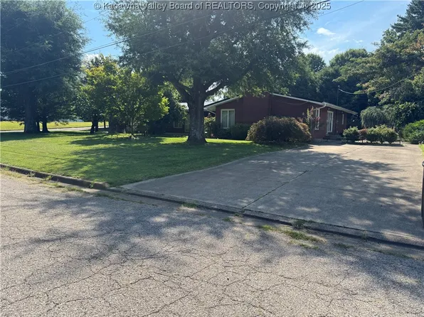 2101 Mason Blvd, Point Pleasant, WV 25550